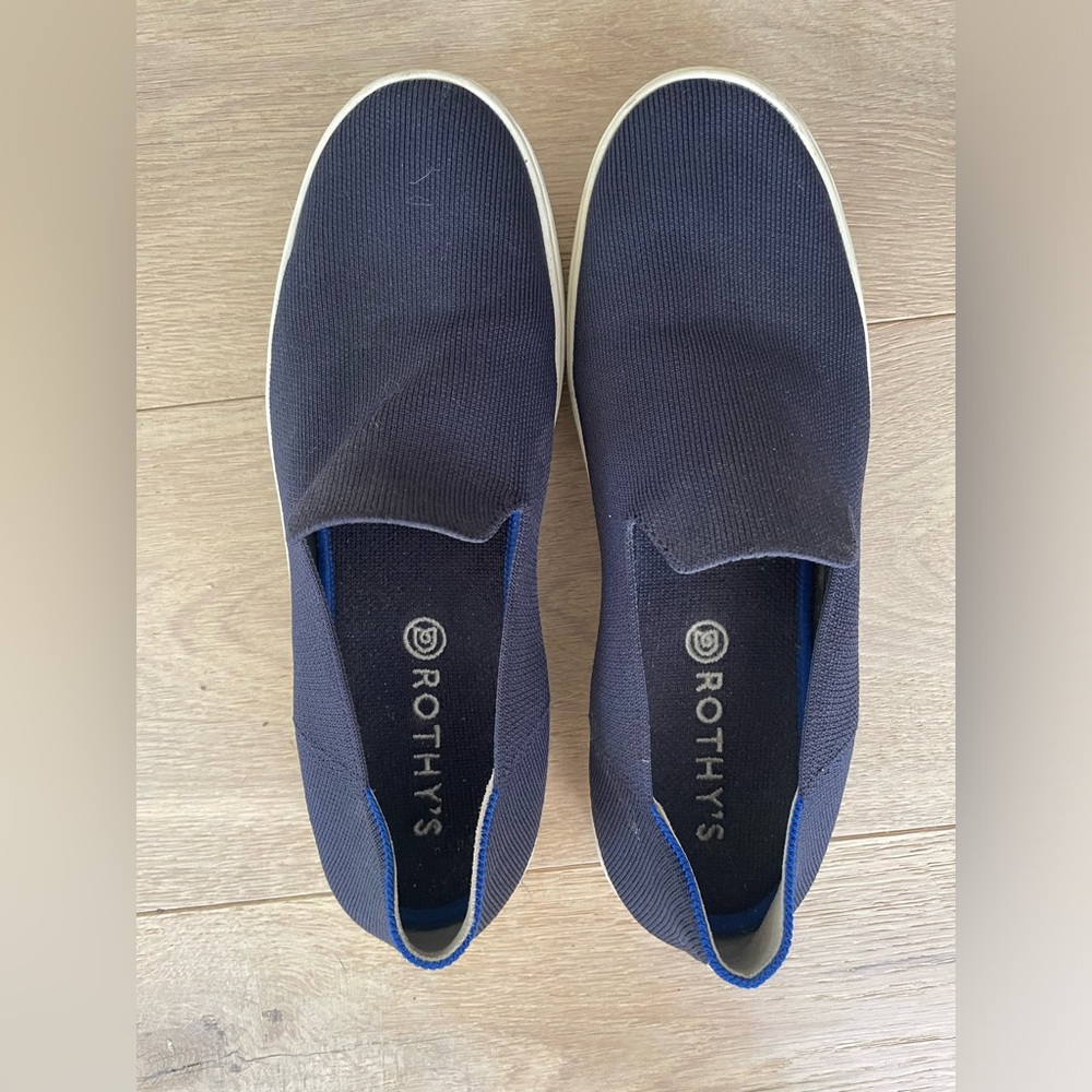 Rothy’s slip on sneaker - size 11.5